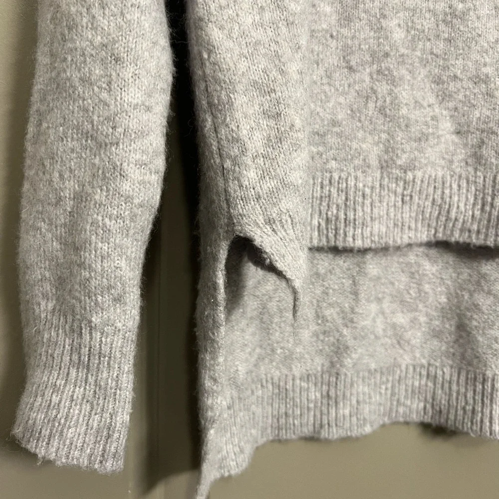 Sundance Lambswool Sweater Womens Small Light Gray Cross Creek Lace Up Hi Low - Picture 7 of 7